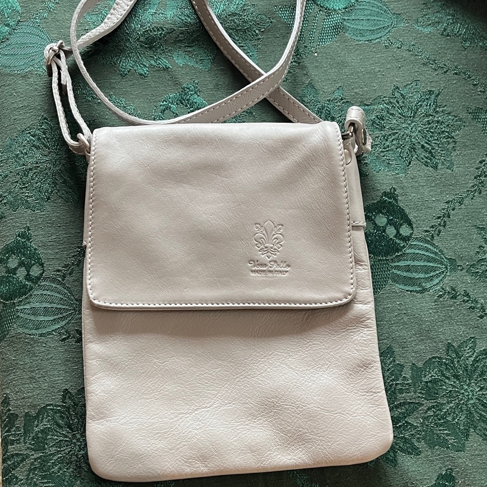 NWOT Vera Pelle Leather Bag